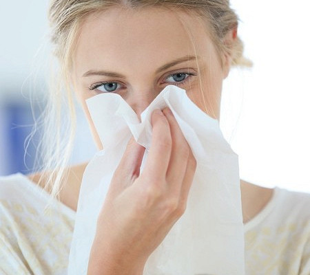 Можно ли парить ноги при гайморите и когда этого делать нельзя?