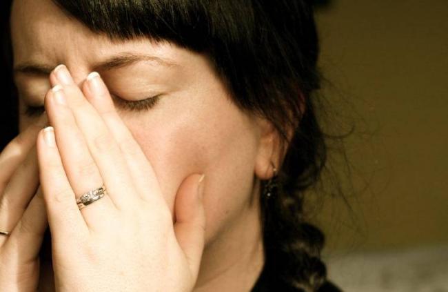 Спреи для горла: разновидности и примеры