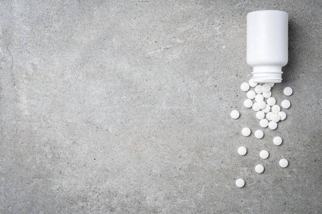 Спреи при фарингите взрослым и детям: топ 15 лучших препаратов