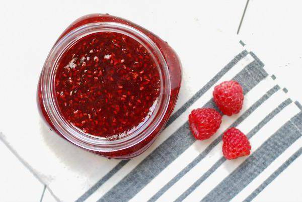 Лечение кашля жиром: барсучим, медвежим, козим, бараним, гусиным