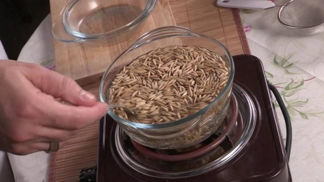 Как лечить кашель народными средствами молоком