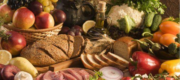 В чем заключается особенность роста и размножения бактериальных клеток