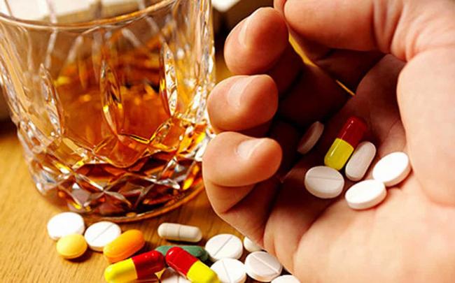 Сумамед и азитромицин при гайморите: дозировка и правила приёма