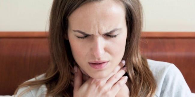 Причины и симптомы отека квинке. оказание первой неотложной медицинской помощи