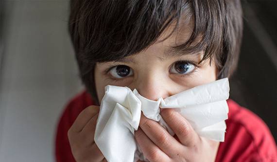 Сопли оранжевого цвета у взрослого: причины и лечение