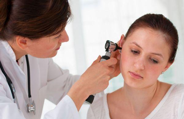 Как и чем лечить кохлеарный неврит слухового нерва. нейросенсорная тугоухость (кохлеарный неврит): причины, симптомы и лечение кохлеарный неврит слухового нерва симптомы лечение