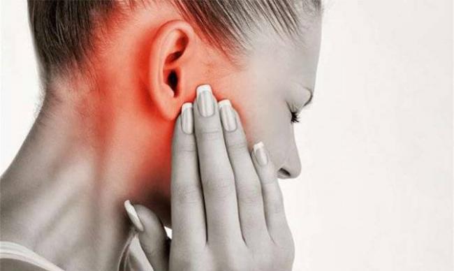 Чешутся уши внутри: причины