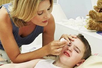 Красные нижние веки у ребенка