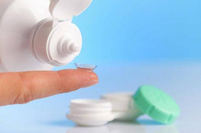 Чем мыть контейнер для линз