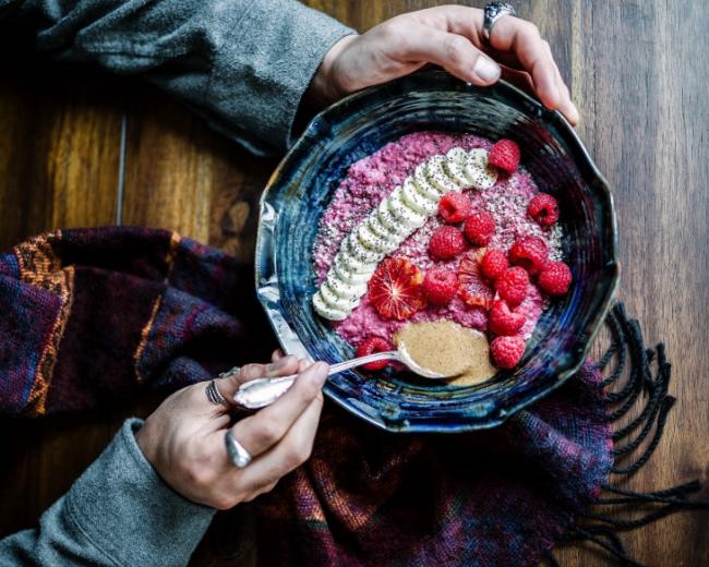 Особенности питания женщин после 55 лет и рекомендации по составлению рациона