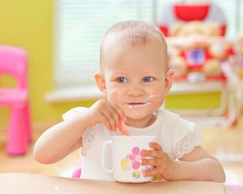 Питание ребенка до года по месяцам таблица