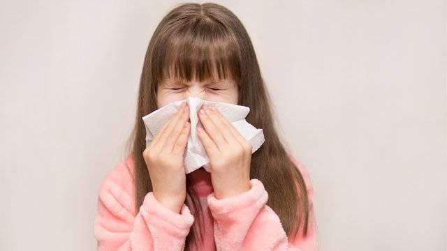 Сопли оранжевого цвета у взрослого: причины и лечение