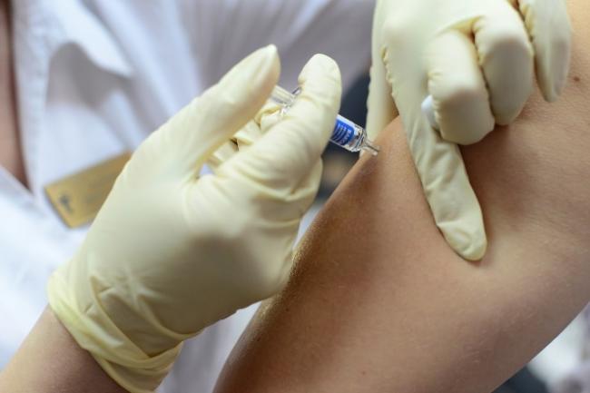 Для чего нужны уколы витамина в12 и как его правильно колоть?