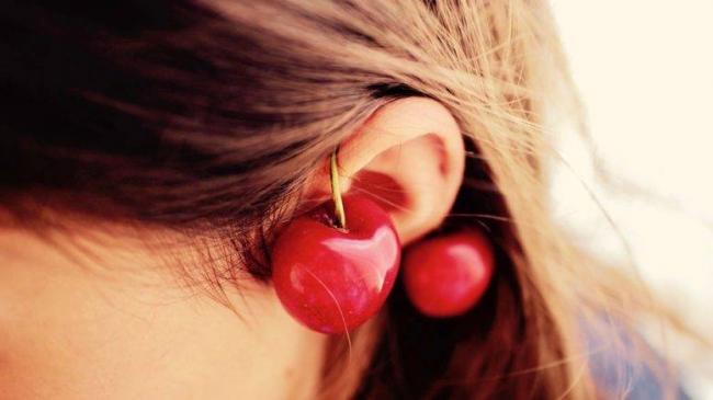 Почему чешутся уши внутри у человека — зуд в ушах, причина и лечение, как избавиться от зуда в ушах